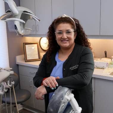 About Dr. Muench's Team